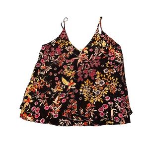 LILY WHITE  Flower Tank Top